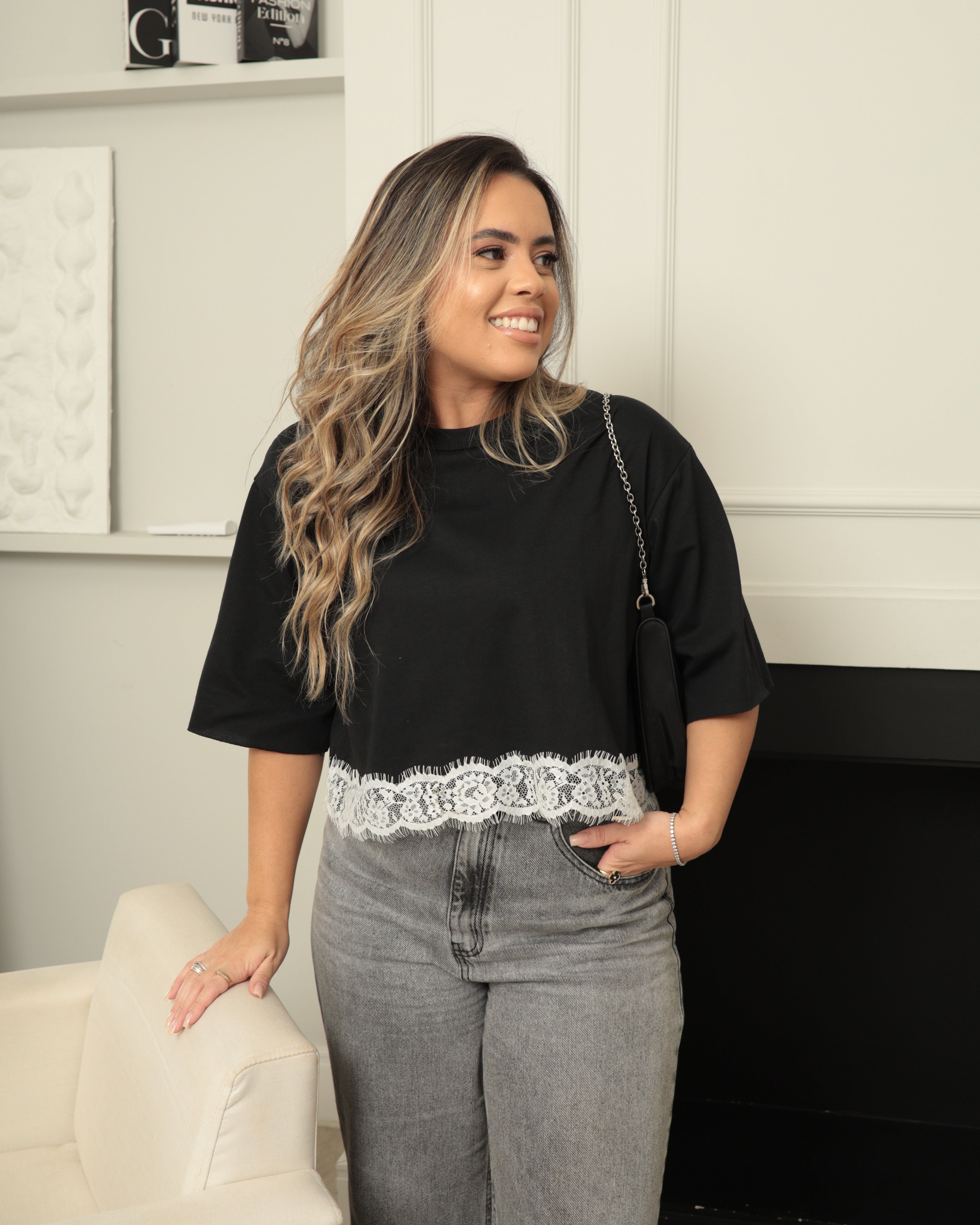 T-shirt Renda Cropped