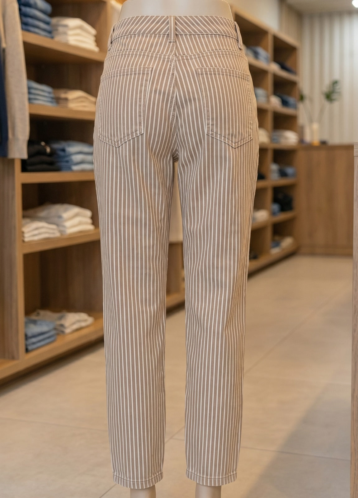 Calça Sarja Listrada