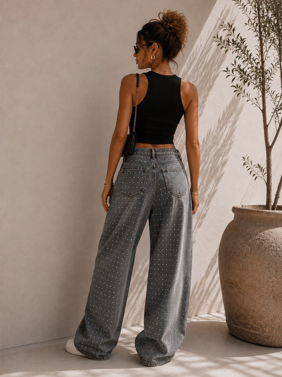 Calça Jeans Wide Leg com Aplicações
